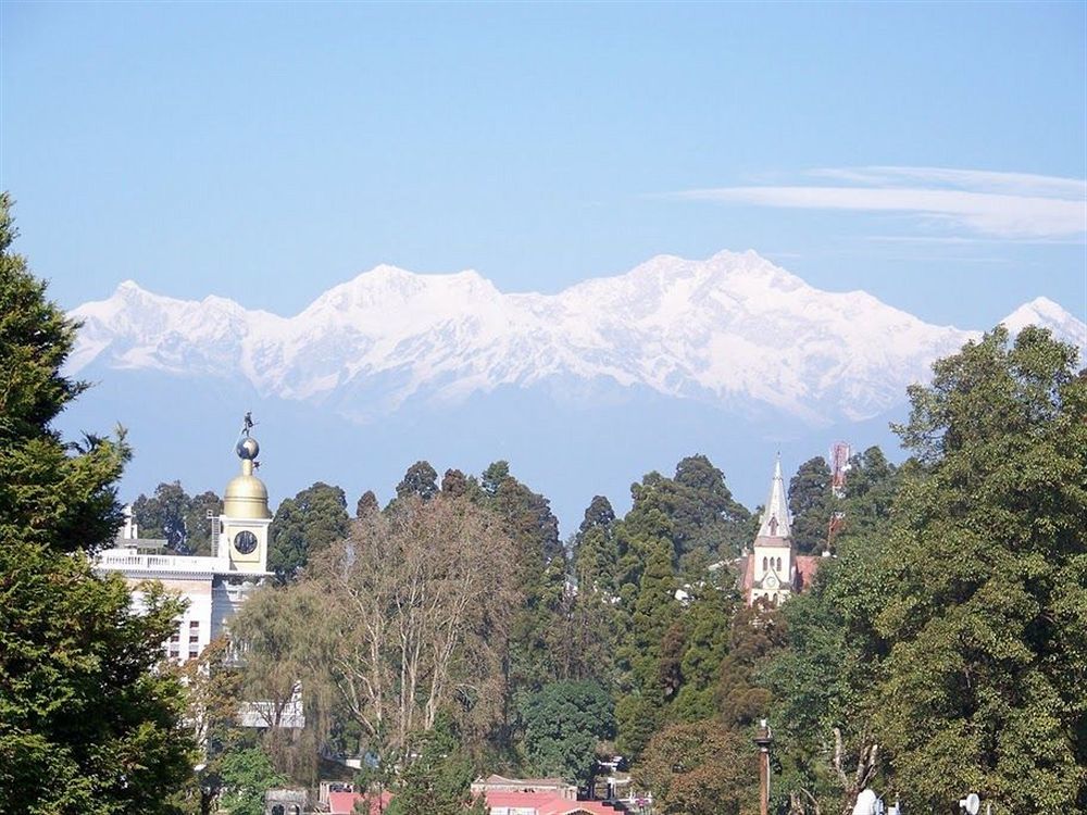 Old - Main Bellevue Heritage Hotel Darjeeling  Exterior photo