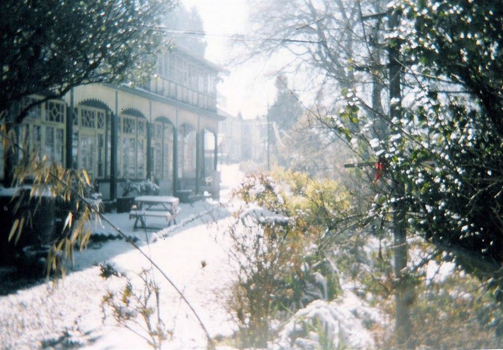 Old - Main Bellevue Heritage Hotel Darjeeling  Exterior photo